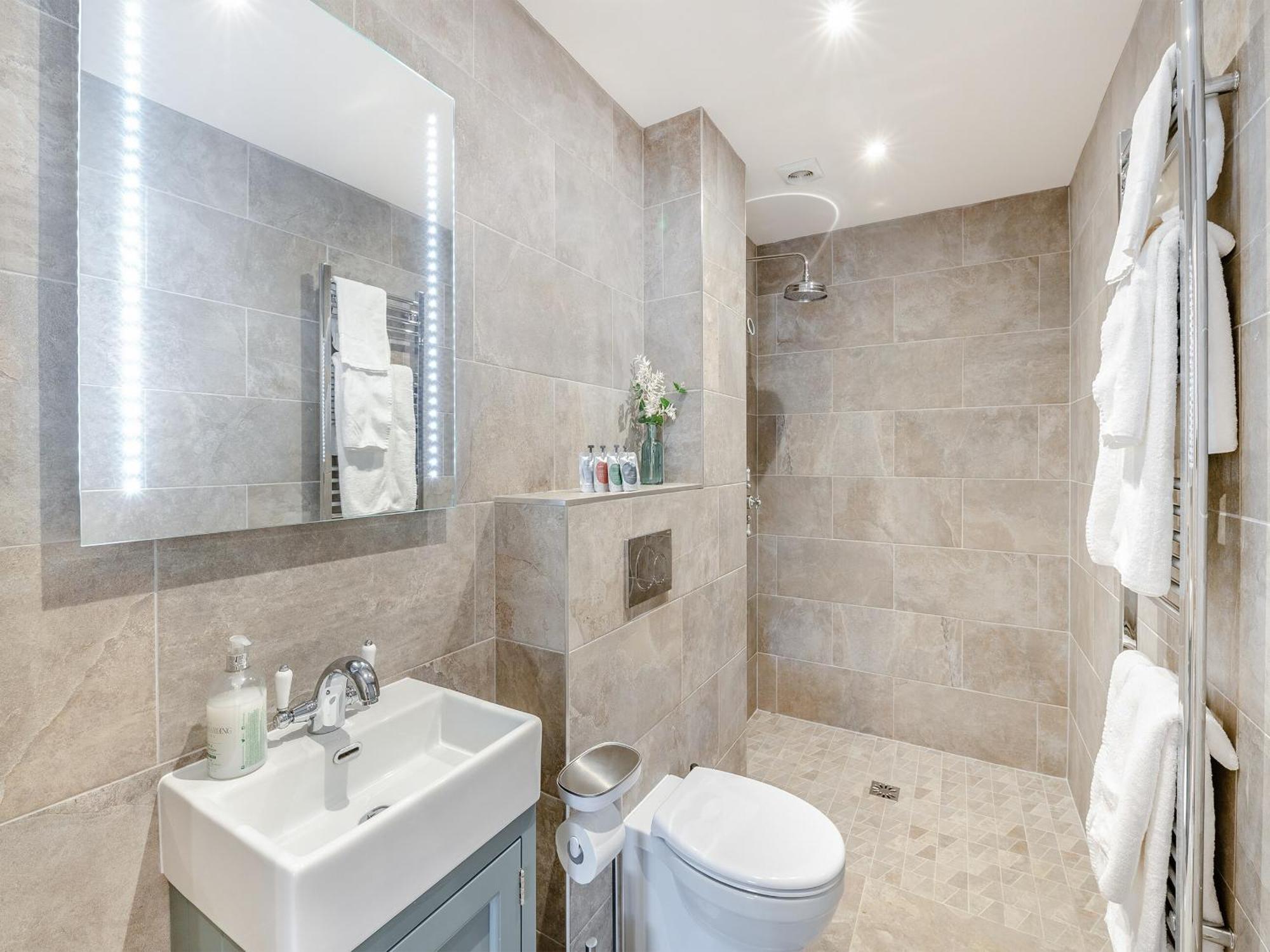 Derwent House - Harwood - Uk46786 Holiday home Scarborough